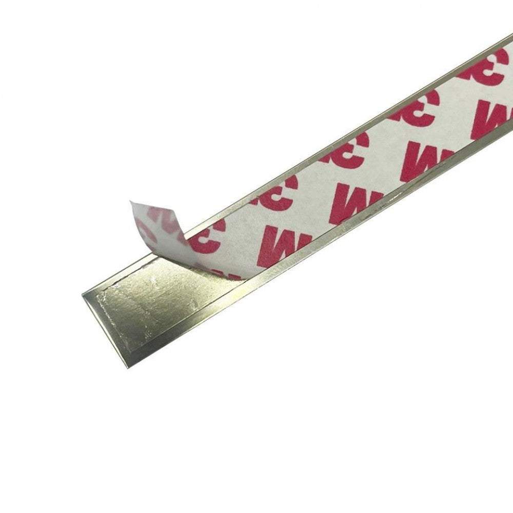 Platbanda autoadeziva finisaj negru brush 15x0.6x2700 mm