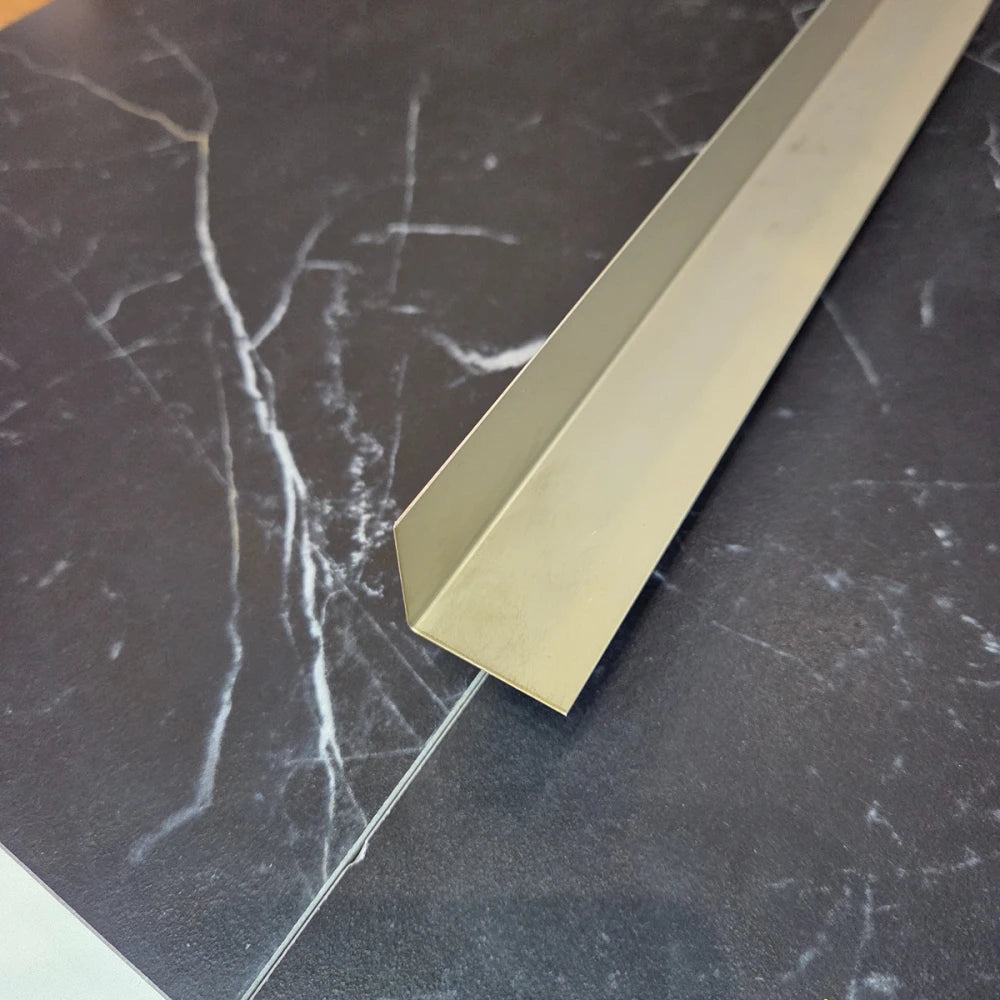 Coltar inox 30x30 mm auriu brush 2700 mm - Profil tip L